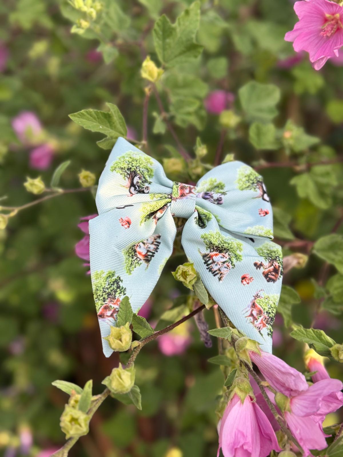 Paws of the forest Sailor bow